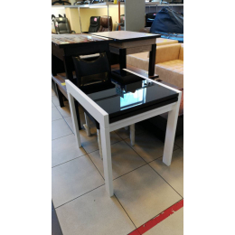Маленький розкладний кухонний стіл зі скляною стільницею Слайдер 82*67 см Fusion Furniture (білий, чорний)